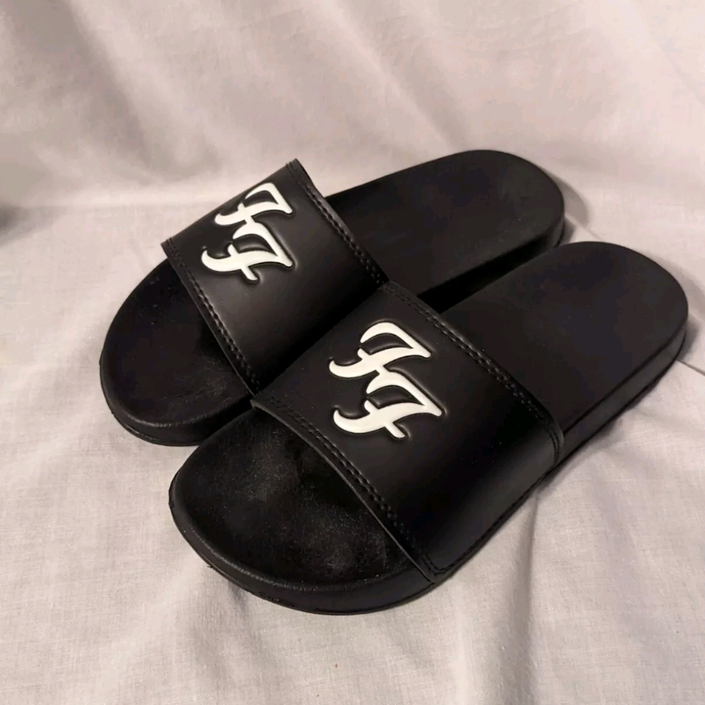 New Foo Fighters Men's Size 7 Black Sandals Slides